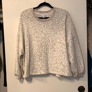 Leopard Crewneck
